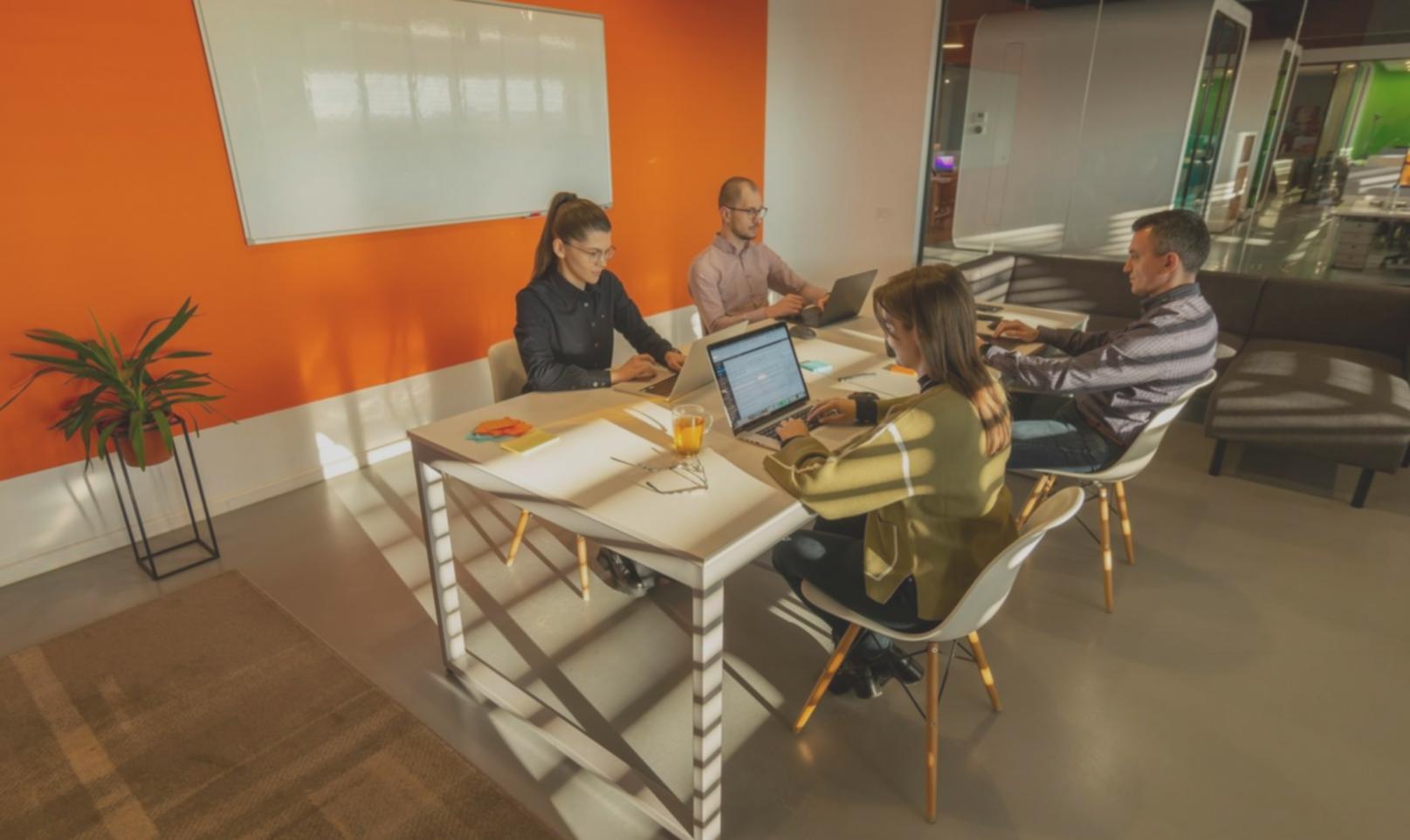 Strumenti pratici per studio teoria del colore makeup